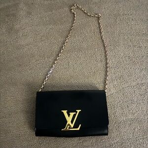 Black clutch purse